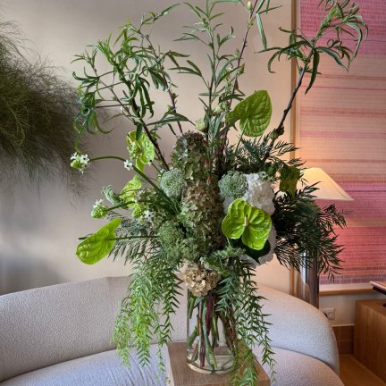 סידור פרחים גדול