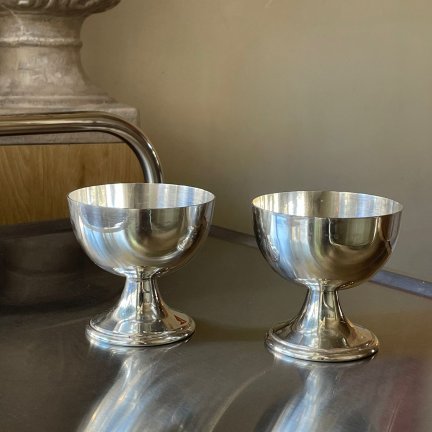 גביע מתכת מצופה כסף