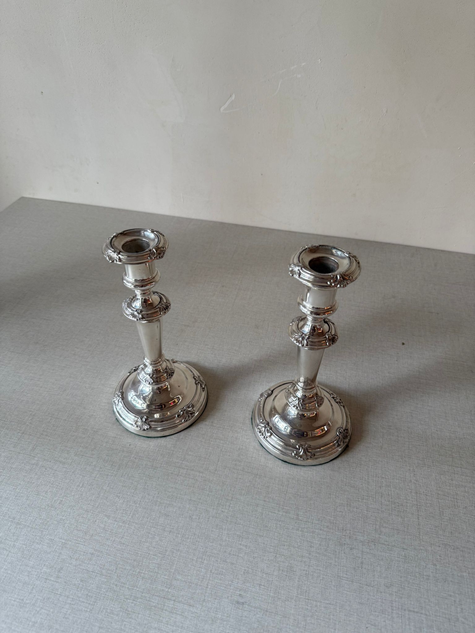 זוג פמוטים אנגליים עתיקים