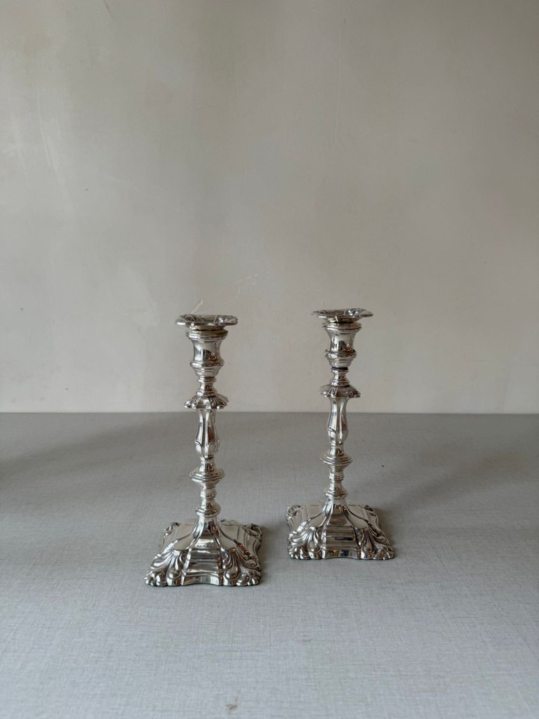 זוג פמוטים אנגלים עתיקים