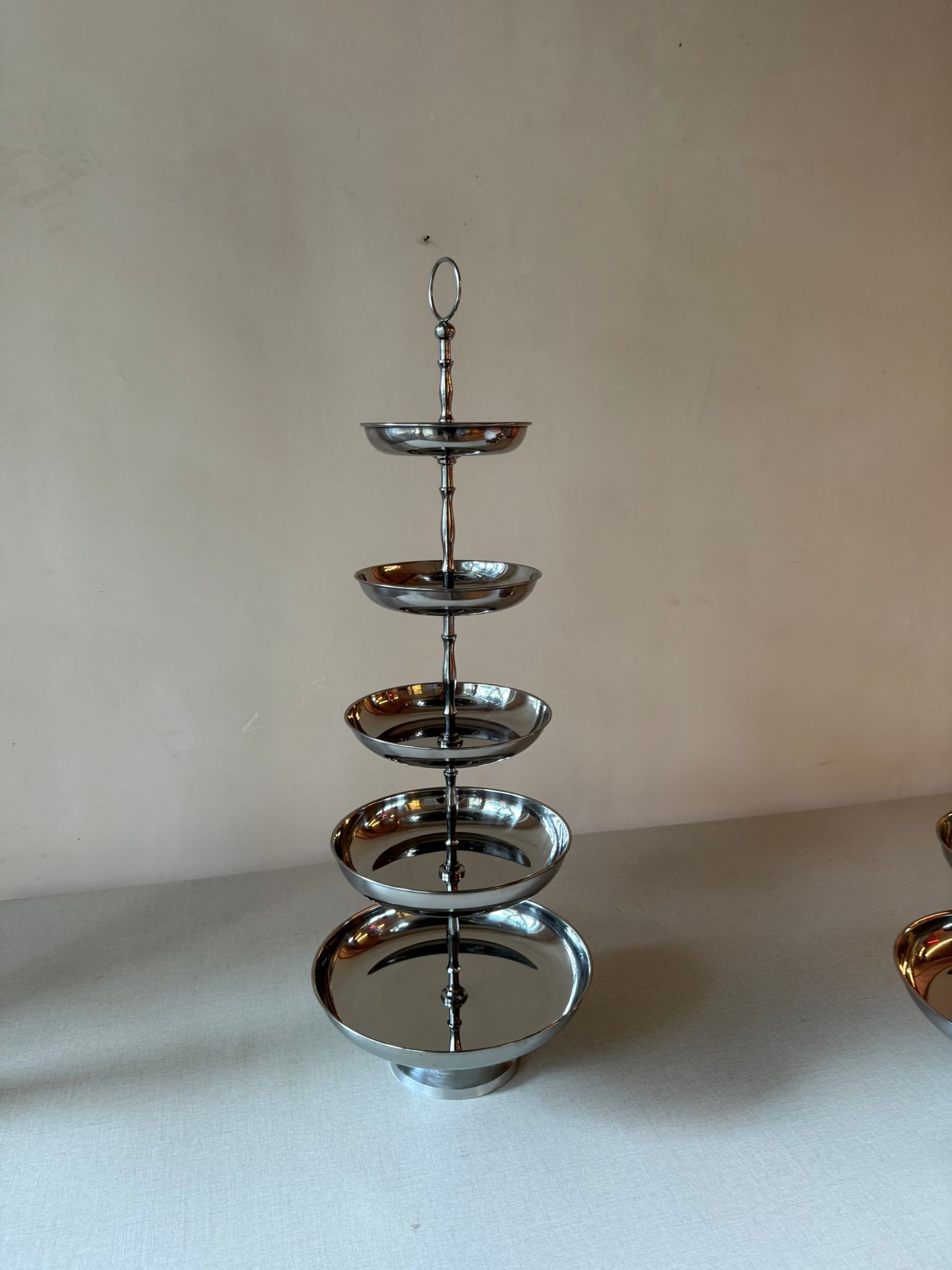 Etagere - סטנד הגשה רב־קומות