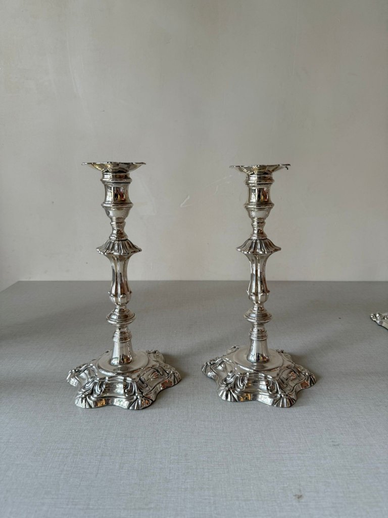 זוג פמוטים אנגליים עתיקים