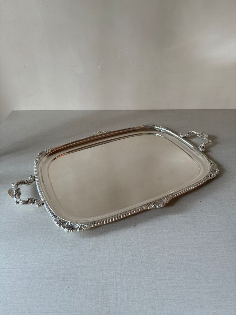 מגש הגשה בסגנון Sheffield Plate – אנגליה, 1860–1920