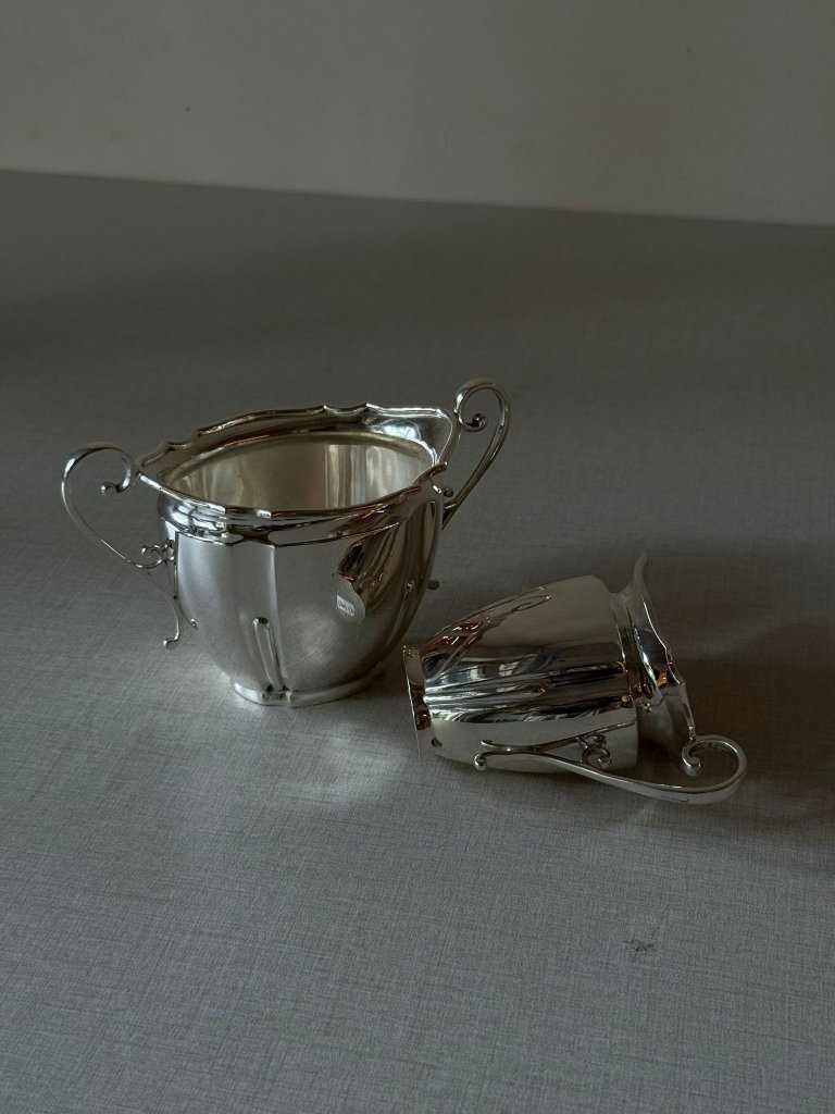 זוג כלי כסף בסגנון Sheffield Plate – אנגליה, 1860–1920