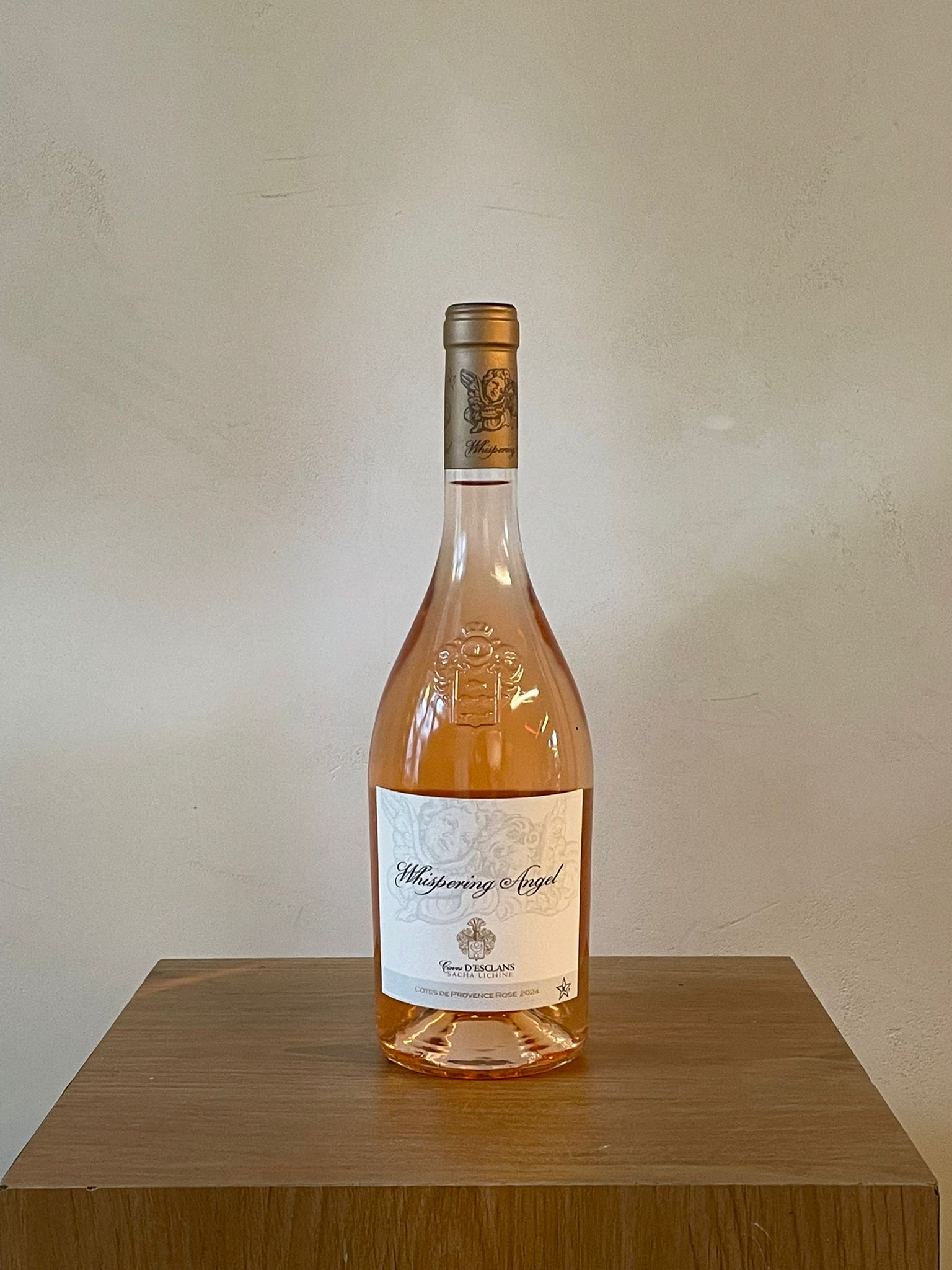 Whispering Angel Rosé – קוט דה פרובנס, צרפת