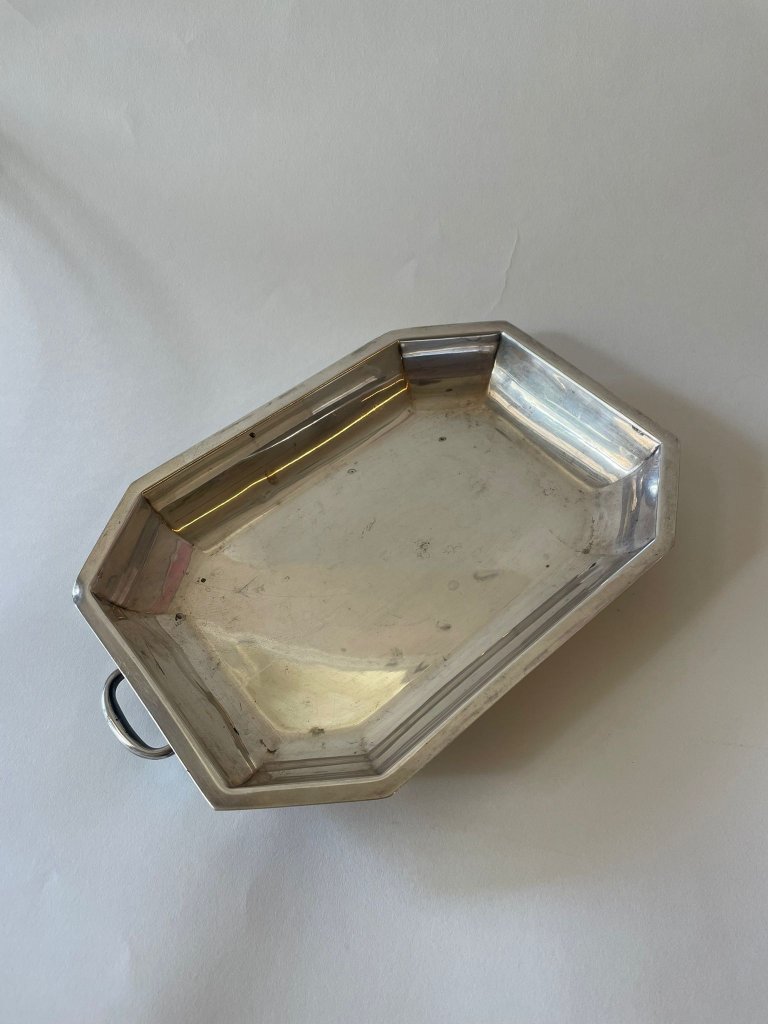 מגש כסף גאומטרי עם ידית צד