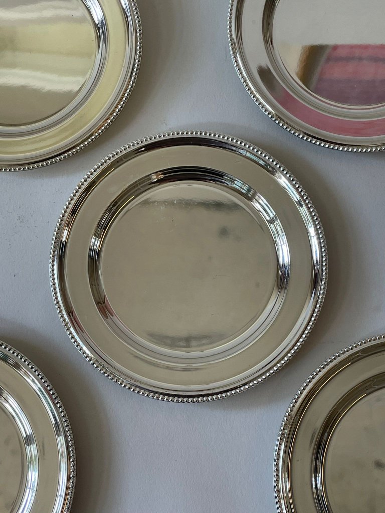 סט 5 תחתיות כסף קלאסיות עם עיטור חרוזים